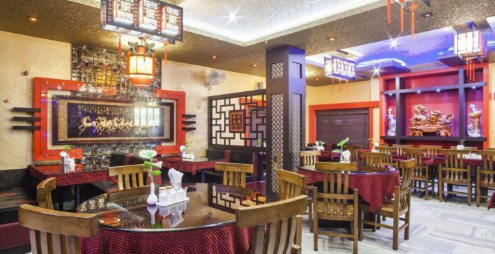 Hotel Lee Garden Puri Exterior foto