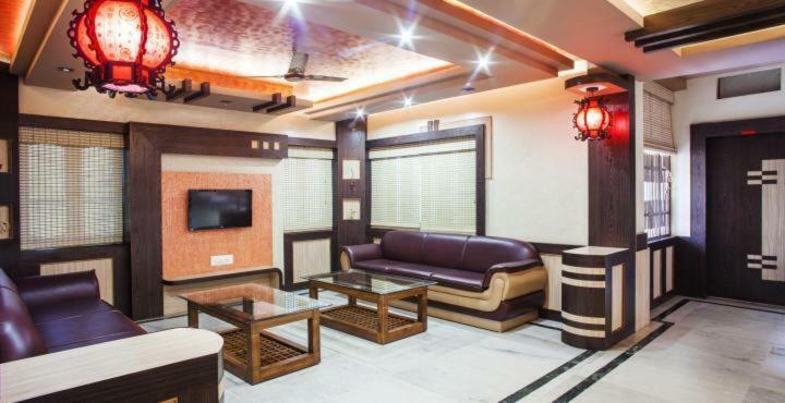 Hotel Lee Garden Puri Exterior foto